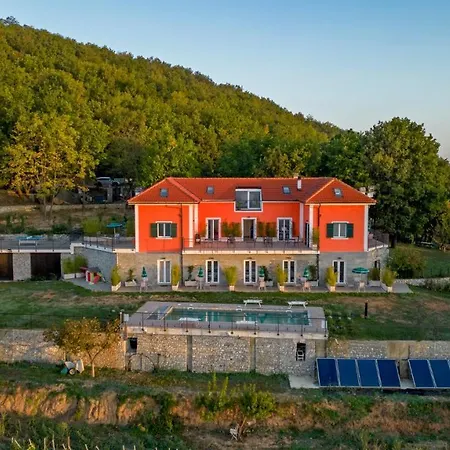Cascina Trevo Çiftlik konaklama